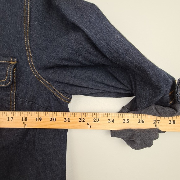 Denim & Co. Women's Denim Button Down Shirt Large Classic Western Rodeo Roll Tab - Picture 4 of 7